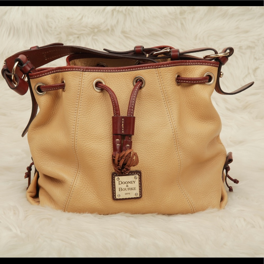 Dooney & Bourke Shoulder Bag